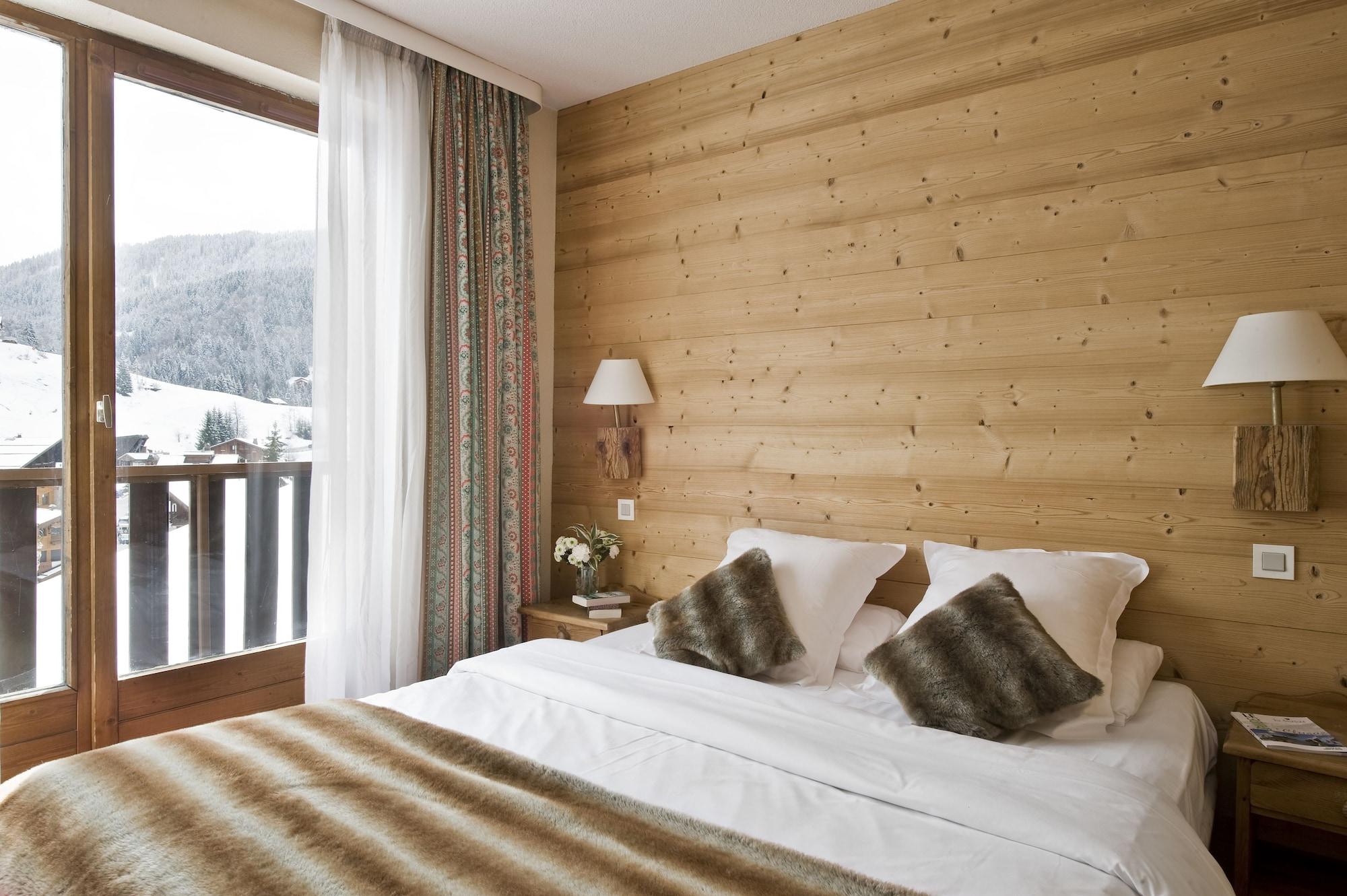 Hotel Alpen Roc La Clusaz Rom bilde