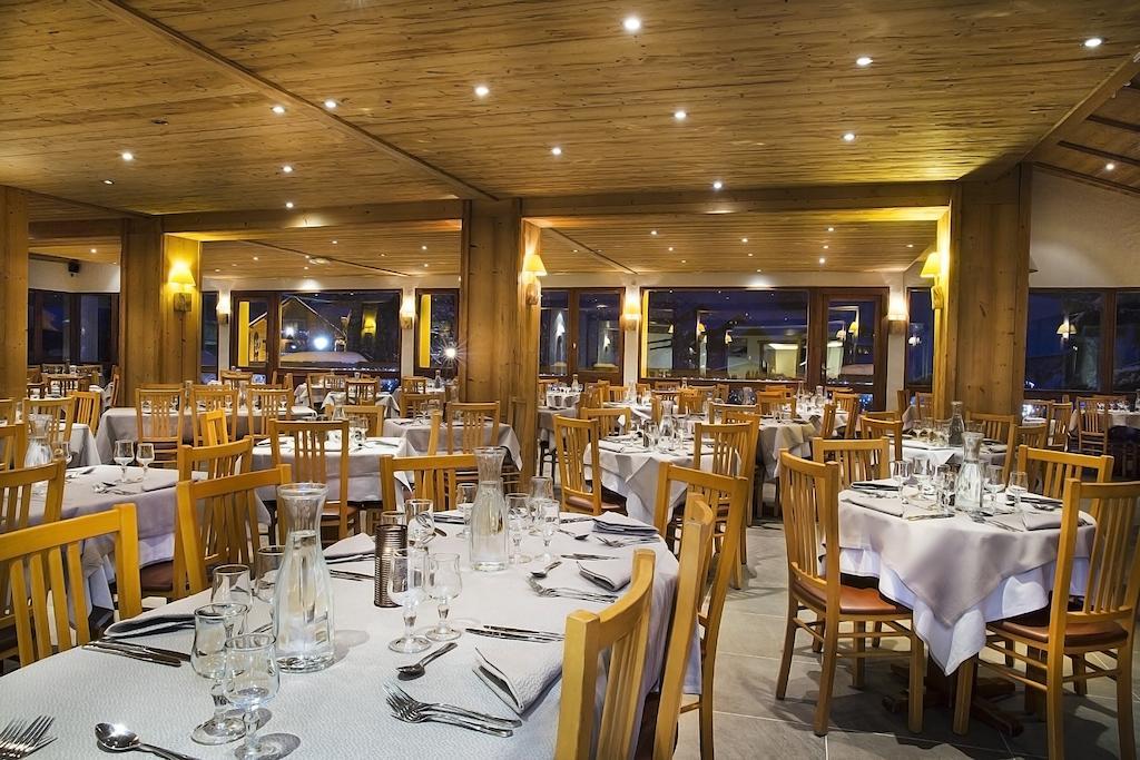 Hotel Alpen Roc La Clusaz Eksteriør bilde