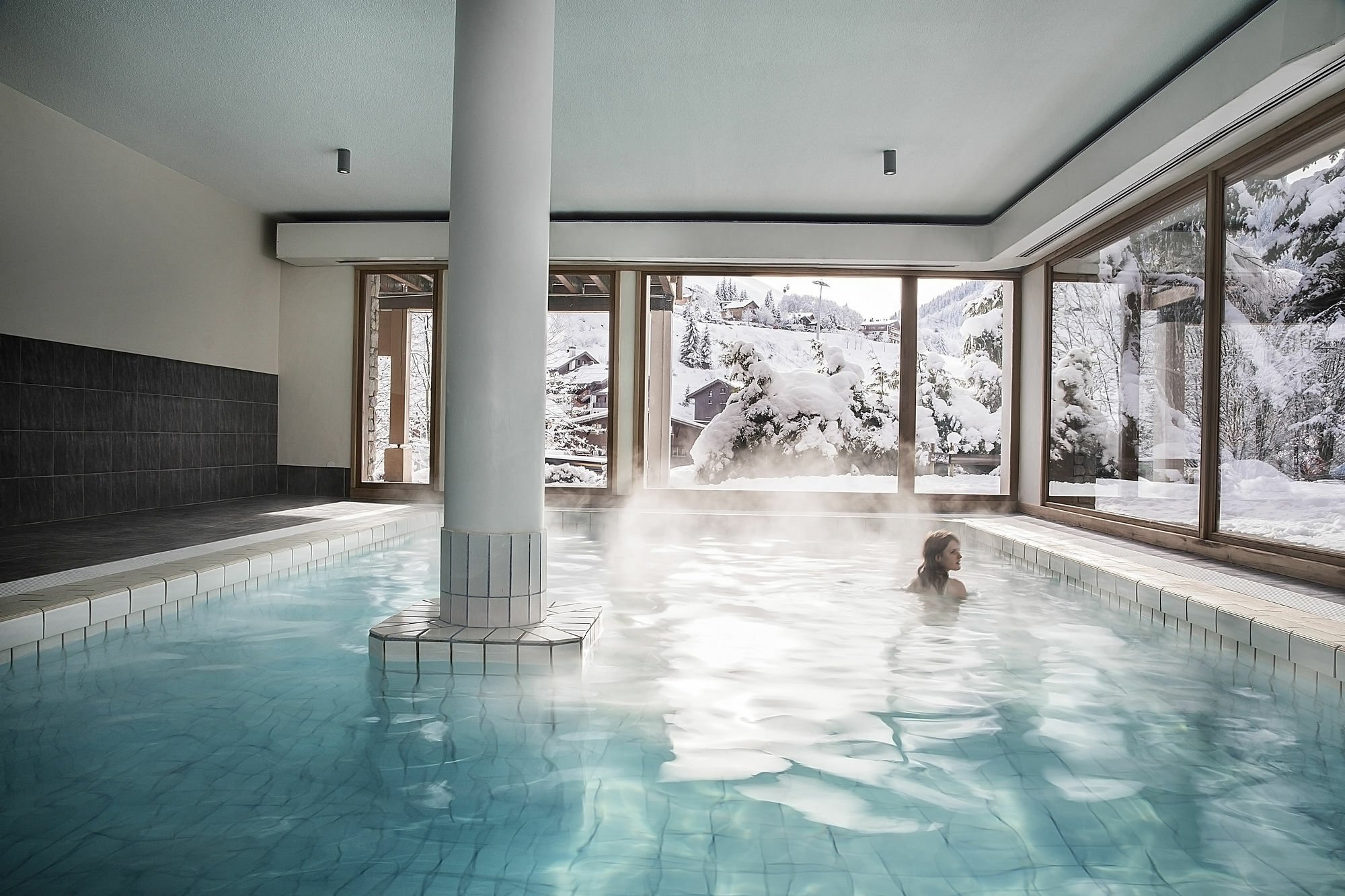 Hotel Alpen Roc La Clusaz Eksteriør bilde